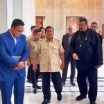 ▲프라보워 수비안토 대통령과 미국 원로 액션 배우 스티븐 시걸의 만남. 2025.1.13