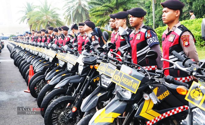 경찰청, 자카르타 9개 혼잡 지역에 교통 해소팀 배치