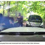 ▲발리 경찰청은 외국인 납치 및 암호화폐 강도 사건의 용의자를 검거. 2025.1.31