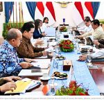 ▲프라보워 수비안토 대통령과 주요 각료회의