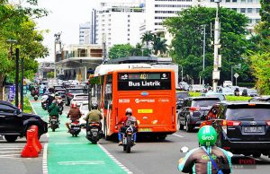 자카르타 주의회, 2030년 전기 버스 도입 재확인