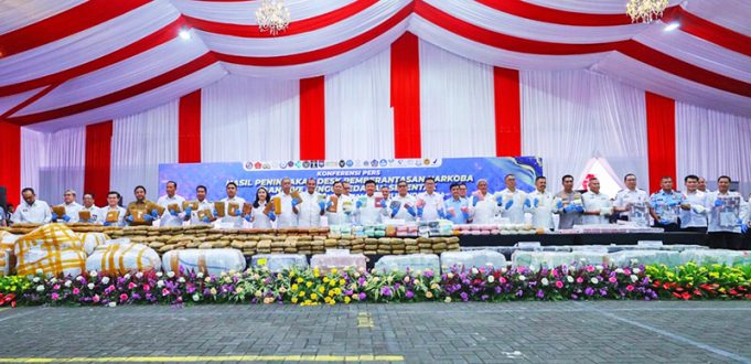 2월 마약 사건 14건 용의자 37명 사형 위기