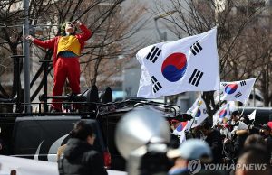 탄핵심판 정국 혼란 속 정치 유튜버들 때아닌 ‘호황’