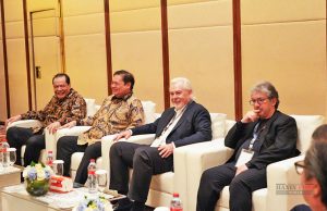 소매업계, 국가 경제 성장률 8% 달성 목표 낙관… 중소기업 역할 강조