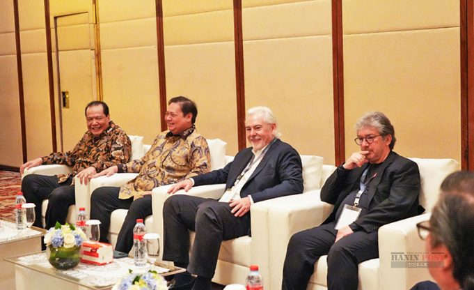 소매업계, 국가 경제 성장률 8% 달성 목표 낙관… 중소기업 역할 강조