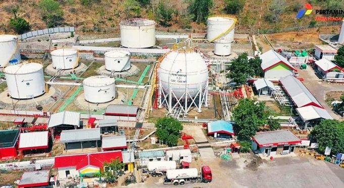 인니, 싱가포르 대신 미국서 연료 수입 방침…”관세 협상 카드”