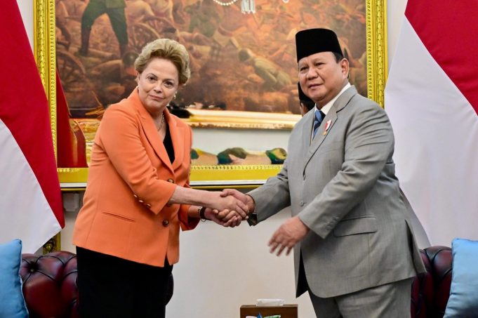 (영상) 브릭스 이어 신개발은행도 가입 추진… “경제개혁 촉진”