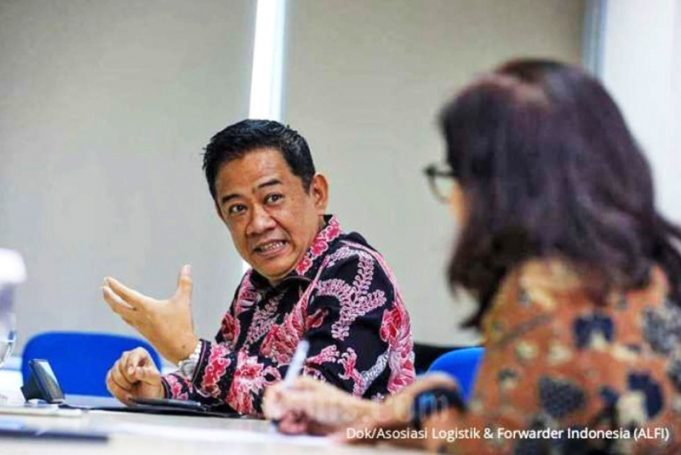 물류협회, 정부 수입 규제 완화 환영… “물류 과부하 대비해야”