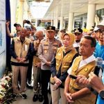 ▲PLN의 다르마완 프라소조 사장이 수소 연료 차량의 운영 비용을 브리핑. 2025.4.15