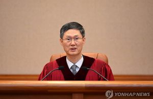 문형배 전 대행 “만장일치 만들어 보려고 탄핵 심판 선고 늦어”