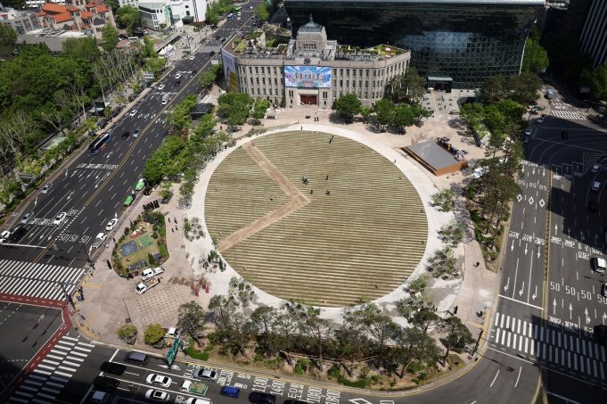 ‘정원 같은 광장’으로, ‘서울광장’ 21년 만에 새롭게