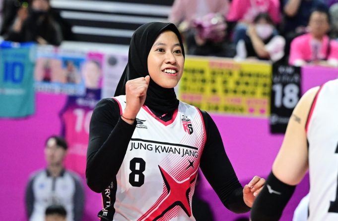 여자배구 메가, 아름다운 이별…어머니와 생활 위해 ‘뿔랑’