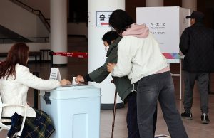 4·2 기초단체장 재선거…與 1곳·민주 3곳·혁신 1곳 승리