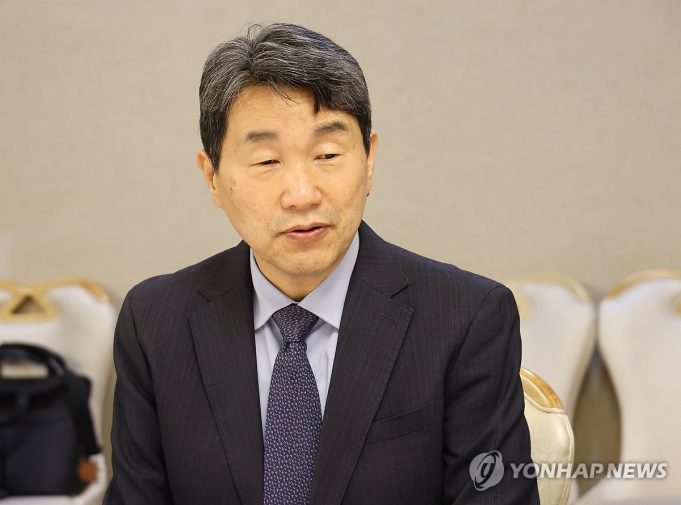 韓대행 이어 최상목 사퇴…초유의 사회부총리 이주호 대행 체제