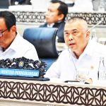 두디 푸르와간다히 교통부 장관 Menteri Perhubungan Dudy Purwagandhi