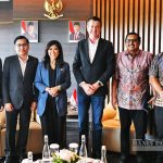 므띠야 하피드 디지털통신부 장관과 줄리안 고먼 GSMA 아태지역 대표자 회의