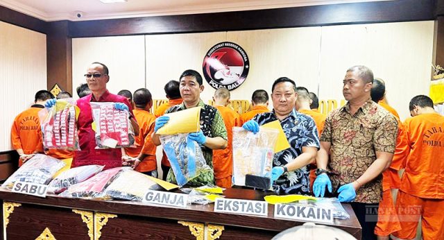 발리 경찰청 마약 단속