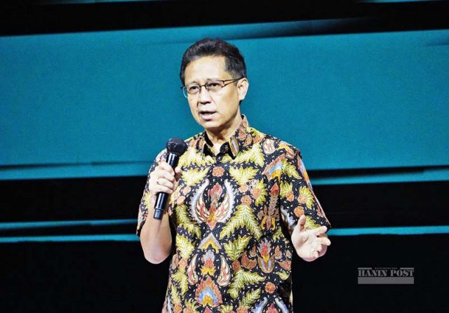 보건부 장관 Menteri Kesehatan Budi Gunadi Sadikin