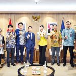 인도네시아 무역부 디아 로로 에스티 차관은 5월 6일(화) 자카르타 무역부 청사에서 박수덕 주인도네시아 대한민국 대사관 대사 대리와 공식 양자 회담을 가졌다.