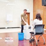 재외선거-첫날인-3월27일수-주인도네시아-한국대사관-박수덕-총영사가-투표하고-있다.-한인포스트는-선관위-허락을-받고-사진-촬영했다.-2024.3.27-640×480