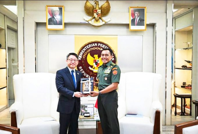 인도네시아-대한민국, 군함·연합훈련 등 국방 협력 강화 합의