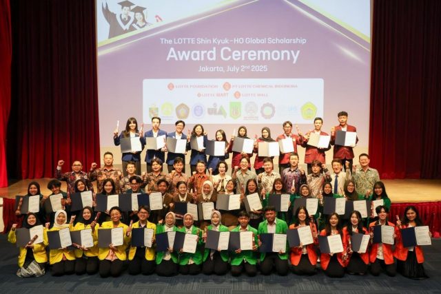 롯데장학재단, 인도네시아 대학생 50명 장학금. 사진 2025.7.2 롯데장학재단 제공.