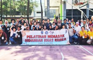 살라티가에서 열린 한식 요리 강습 문화 교류 다져