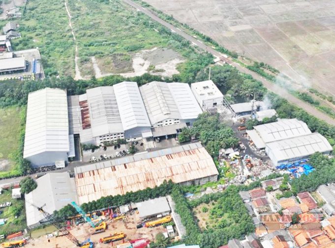 수도권 자보데타벡 대기오염 주범, 찌카랑 알루미늄 공장 전격 폐쇄