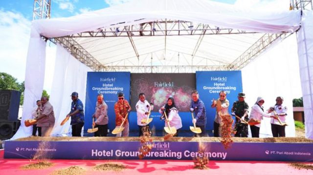 남파푸아 주, 메라우케군에서 페어필드 바이 메리어트 호텔 건설을 위한 착공식