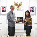 메우탸 하피드 인도네시아 디지털통신부 장관은 자카르타에서 왕루퉁 주인도네시아 중국 대사와 간담회. 2025.7.25