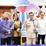 프라모노 아눙 DKI 자카르타 주지사