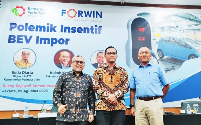 인도네시아, 2026년부터 전기차 현지 생산 의무화… “자국 산업 보호”
