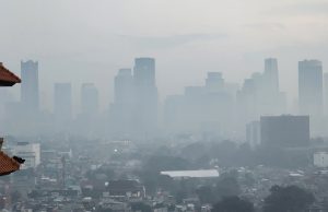 수도권 대기질 지수 230대 ‘매우 나쁨’, 자카르타 하늘 잿빛…출근길 ‘마스크’ 필수