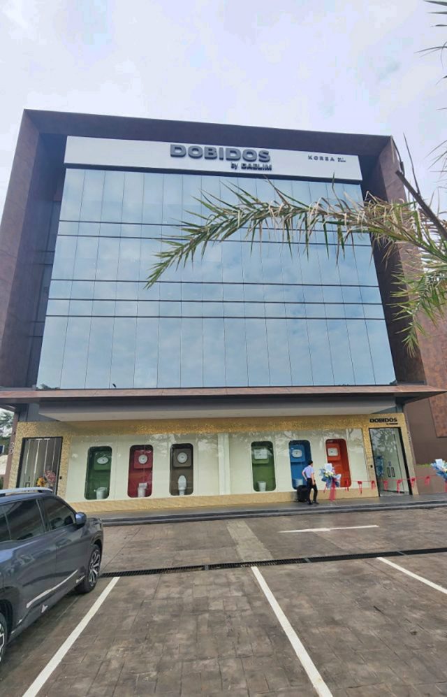 DAELIM DOBIDOS의 BSD CITY 신규 사옥 쇼룸. 사진 한인포스트 2025.09.09