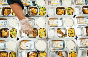 무료 급식 예산 70조 반납 소동… 재무부 “배정된 적 없는 돈” 해프닝