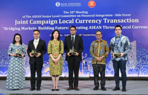 아세안, ‘달러 그늘’ 벗어난다… 역내 교역서 자국 통화 사용 전면 확대