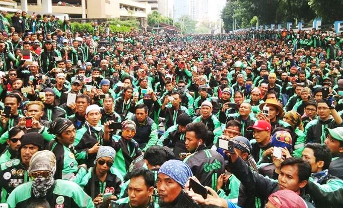 8월시위에 인도네시아 금융시장 휘청… 사흘 만에 17조 루피아 ‘엑소더스’