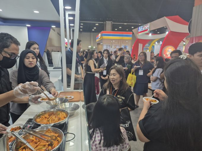 최대 무슬림 시장 인도네시아에 도전하는 K푸드