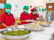 프라보워 대통령, “무료 영양식 프로그램은 국가의 미래… 1년간 5,500만 명 혜택”