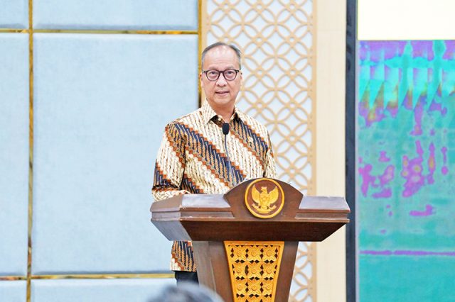 아구스 구미왕 카르타사스미타(Agus Gumiwang Kartasasmita) 산업부 장관은 '새로운 국가 산업화 전략(Strategi Besar Industri Nasional, SBIN)'을 공식 발표했다. 2025.10.27