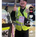 안산에서 팔고 있는 인도네시아의 대표적인 서민 간식 ‘칠록(Cilok)’