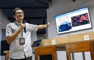 자카르타 하늘, ‘미세플라스틱 비’ 신종 대기오염 경고등