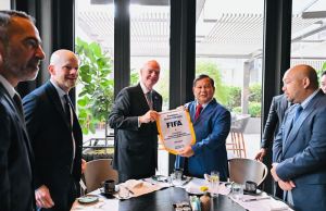 프라보워-FIFA 회장, 인도네시아 축구 발전 협력 강화