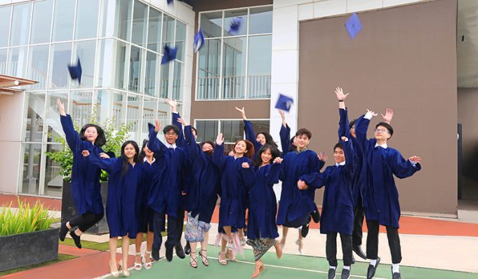 NJIS: 미래를 위한 인재를 오늘, 여기서 키웁니다