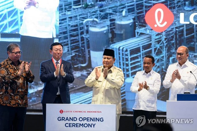 프라보워, 롯데 공장 가동식서 “한국인의 강인함과 근면함 본받아야”