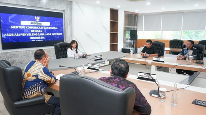 디지털통신부 장관, “저렴하고 안정적인 인터넷 제공해야”