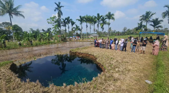 서수마트라 땅 꺼짐 공포… 지질청·BRIN “석회암 지대 붕괴형 싱크홀, 전국적 위험 경고”