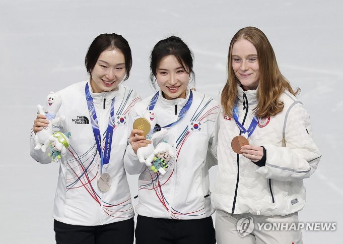한국, 쇼트트랙 마지막 날 금1·은2 ‘피날레’…김길리 첫 2관왕
