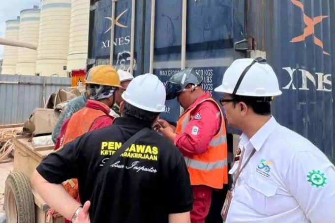 리아우 경제특구 2개 기업, 불법 외국인 근로자 고용 적발