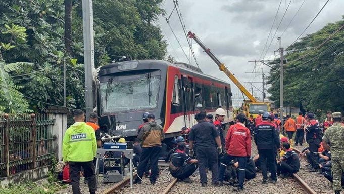 수카르노-하타 공항철도, 트레일러 트럭과 충돌… 인명피해 없어